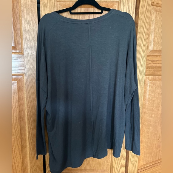 Athleta long sleeve - Picture 3 of 3